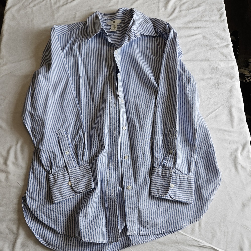 H&M Blue Striped Cotton Button Down oversized Small